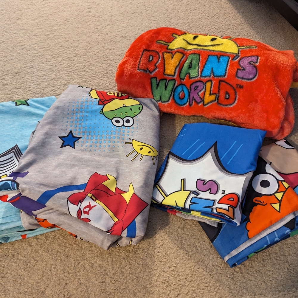 Ryan's World sheet set (full) + Sm. throw